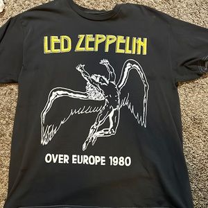 UO Led Zeppelin Europe Tour shirt